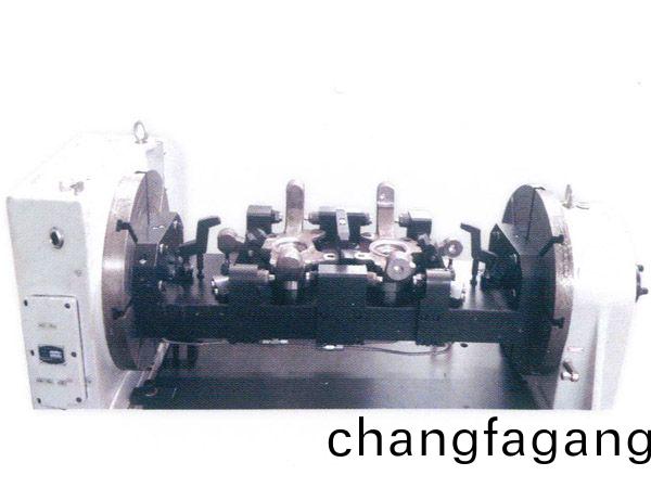 轉(zhuǎn)(zhuan)曏節(jié)四(si)軸液壓裌具